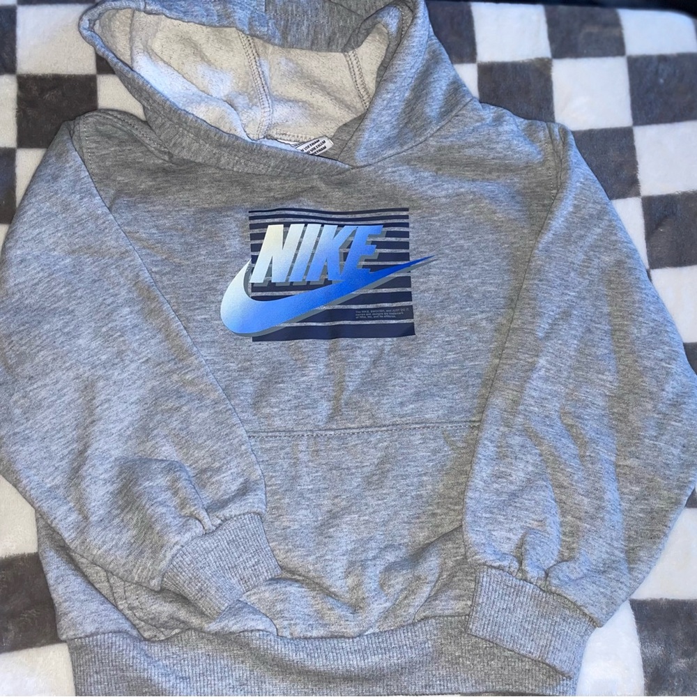 Nike Heather Gray Hoodie with Light Blue Accents 2 piece set.